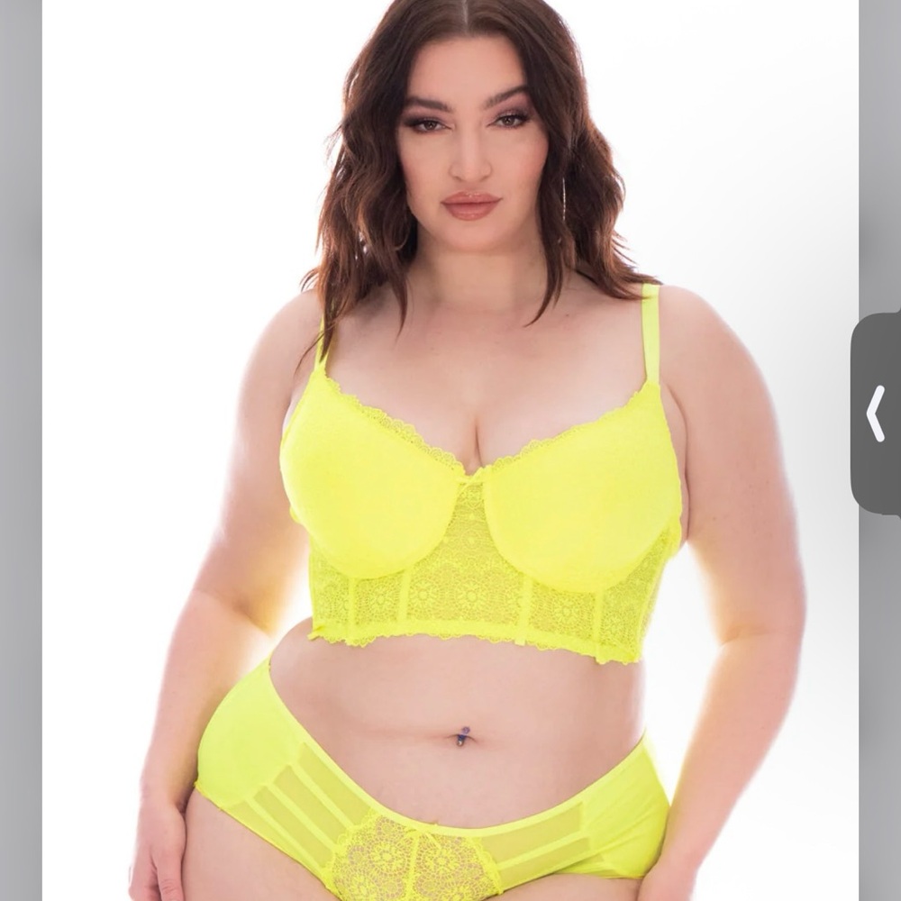 Lace Underwire Bra - Neon Yellow NWOT